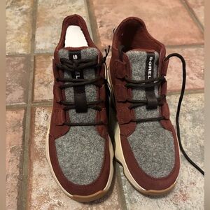 Sorel Women's Kinetic Impact Caribou Waterproof Shoes NWT no box size 8